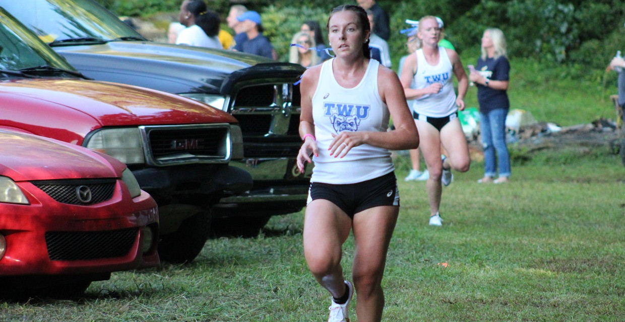 Rutherford Qualifies for Nationals; Women's Cross Country Finishes Third at Conference Championship