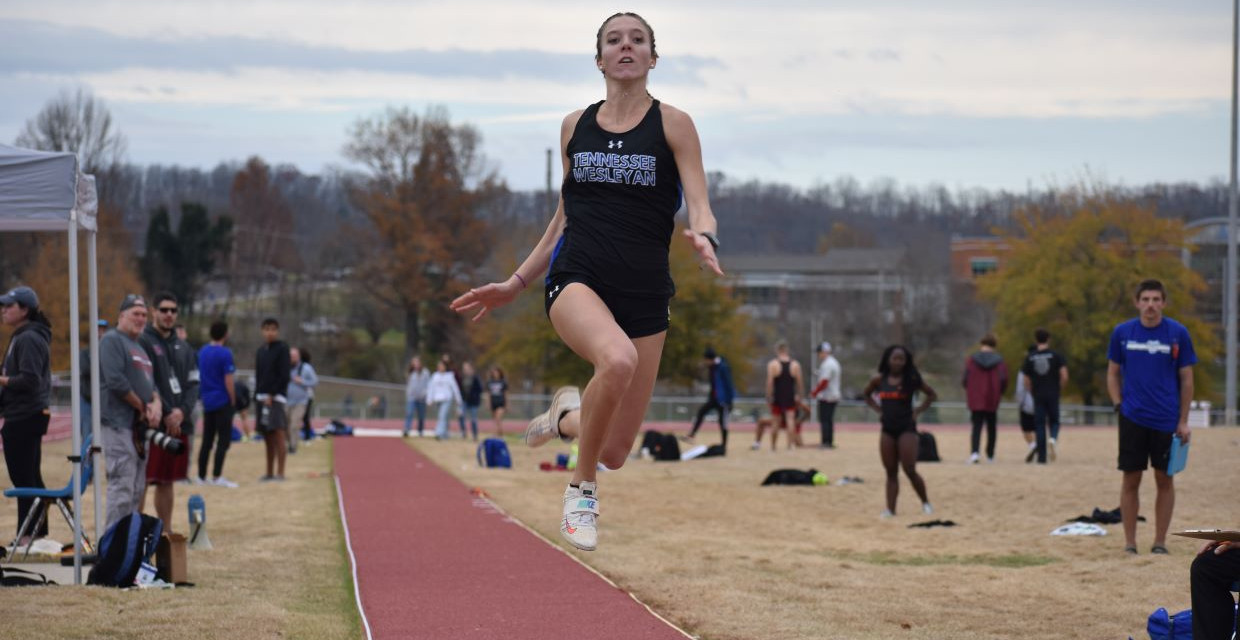 Women's Indoor Track and Field Opens 2022 Season With Win