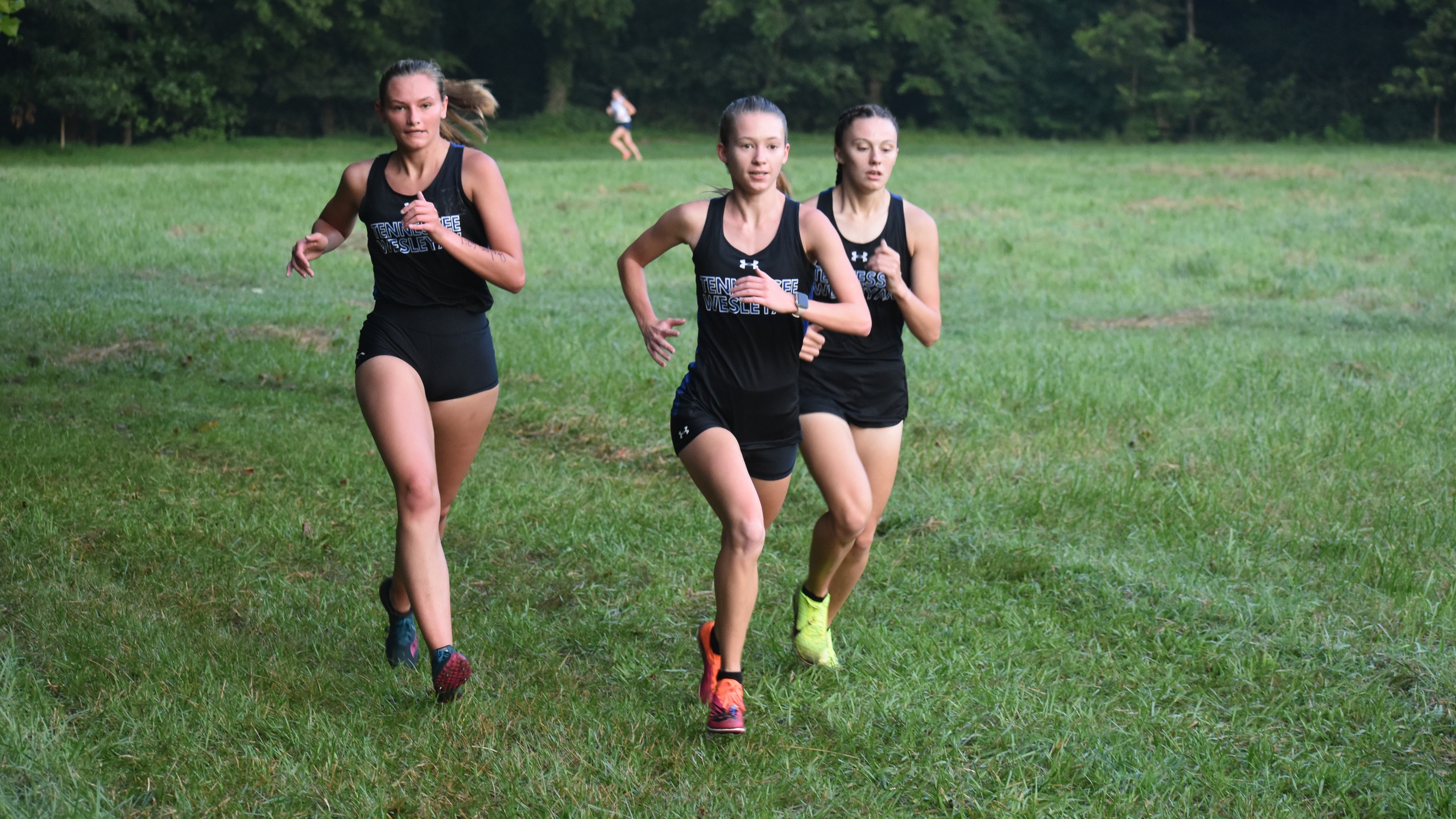Women's Cross Country Competes Well at Southern Showcase